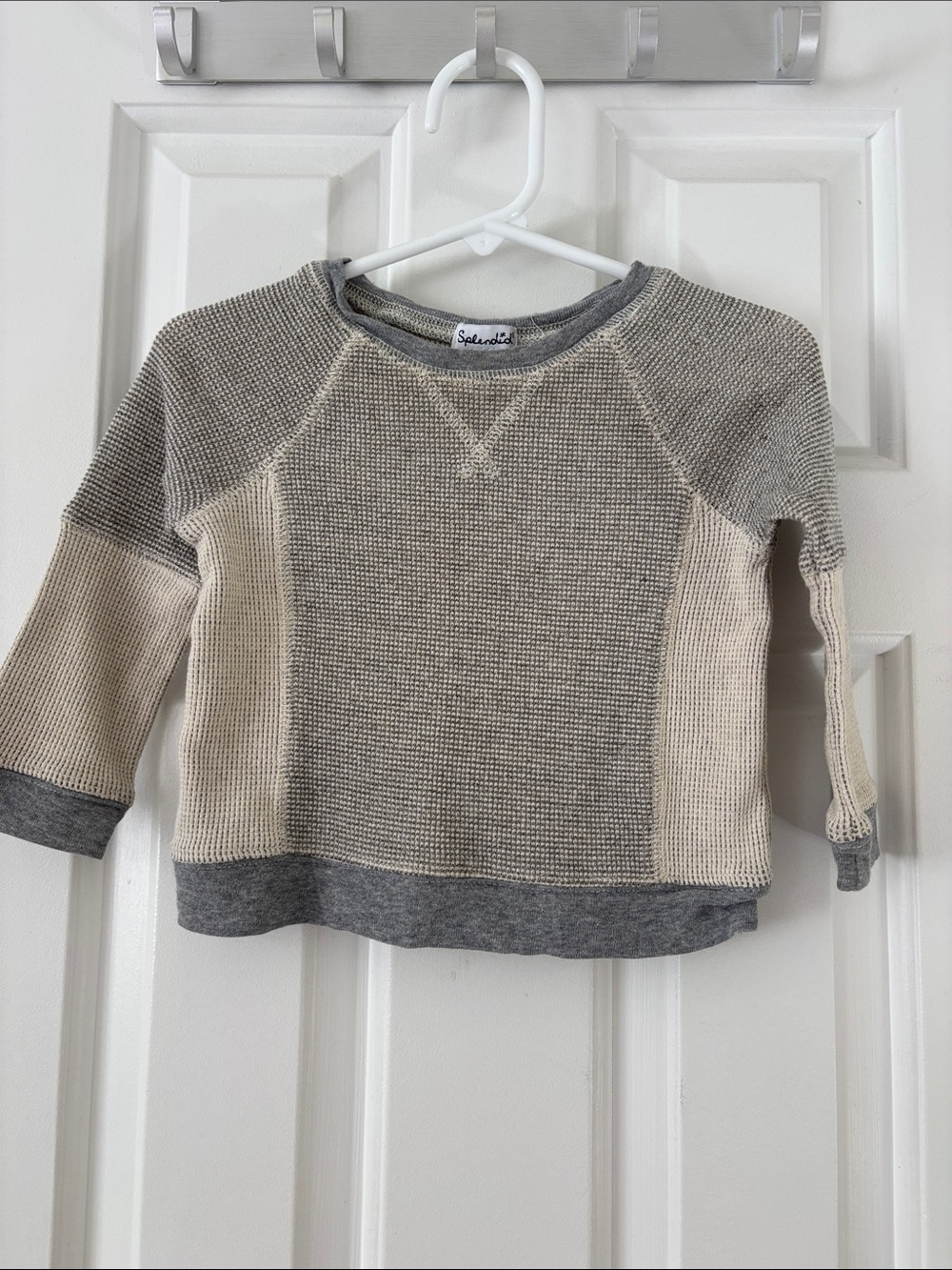 Splendid Cream and Gray Textured Knit Raglan Top